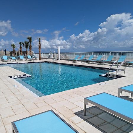 Holiday Inn Express & Suites Oceanfront Daytona Beach Shores By Ihg Extérieur photo