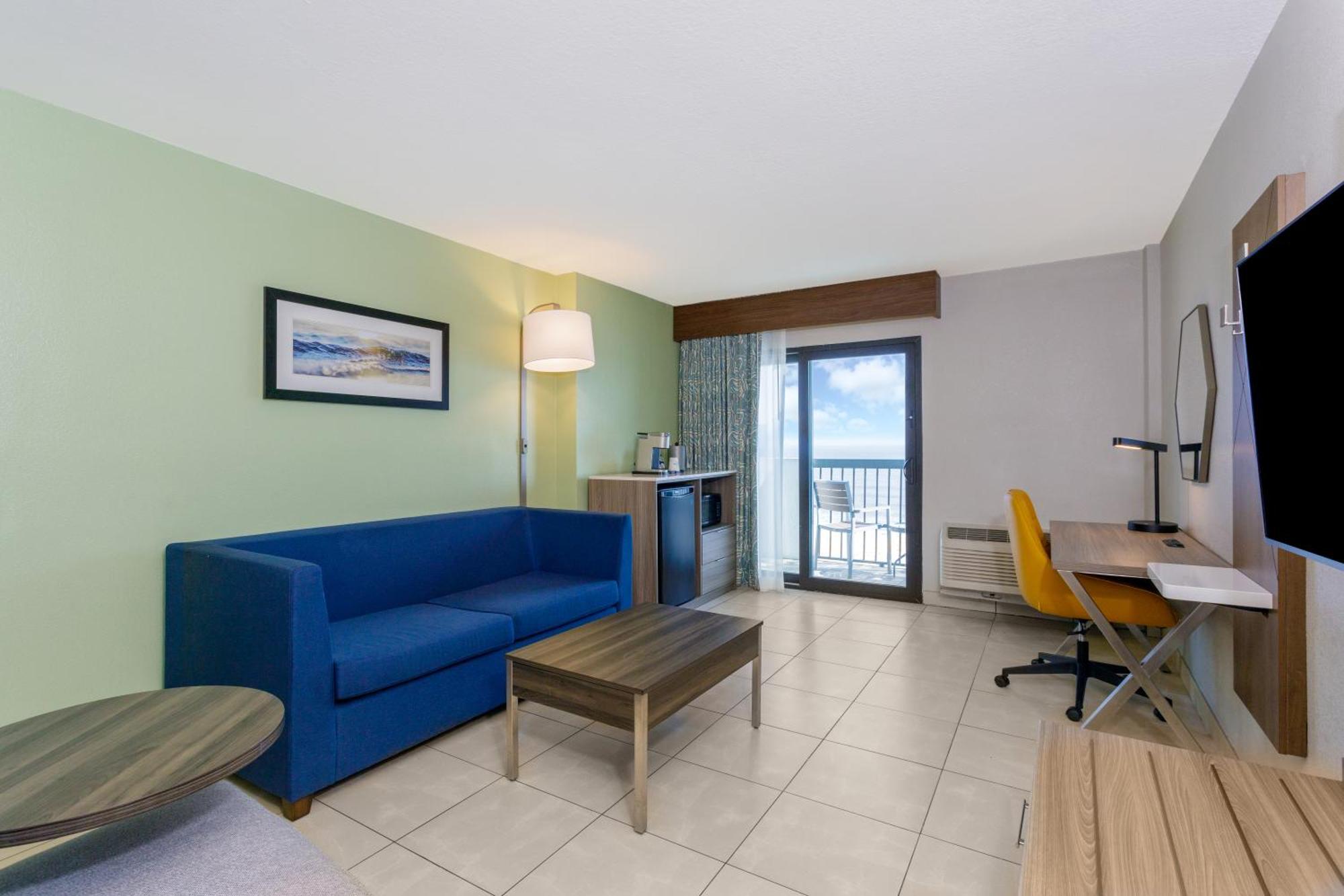 Holiday Inn Express & Suites Oceanfront Daytona Beach Shores By Ihg Extérieur photo