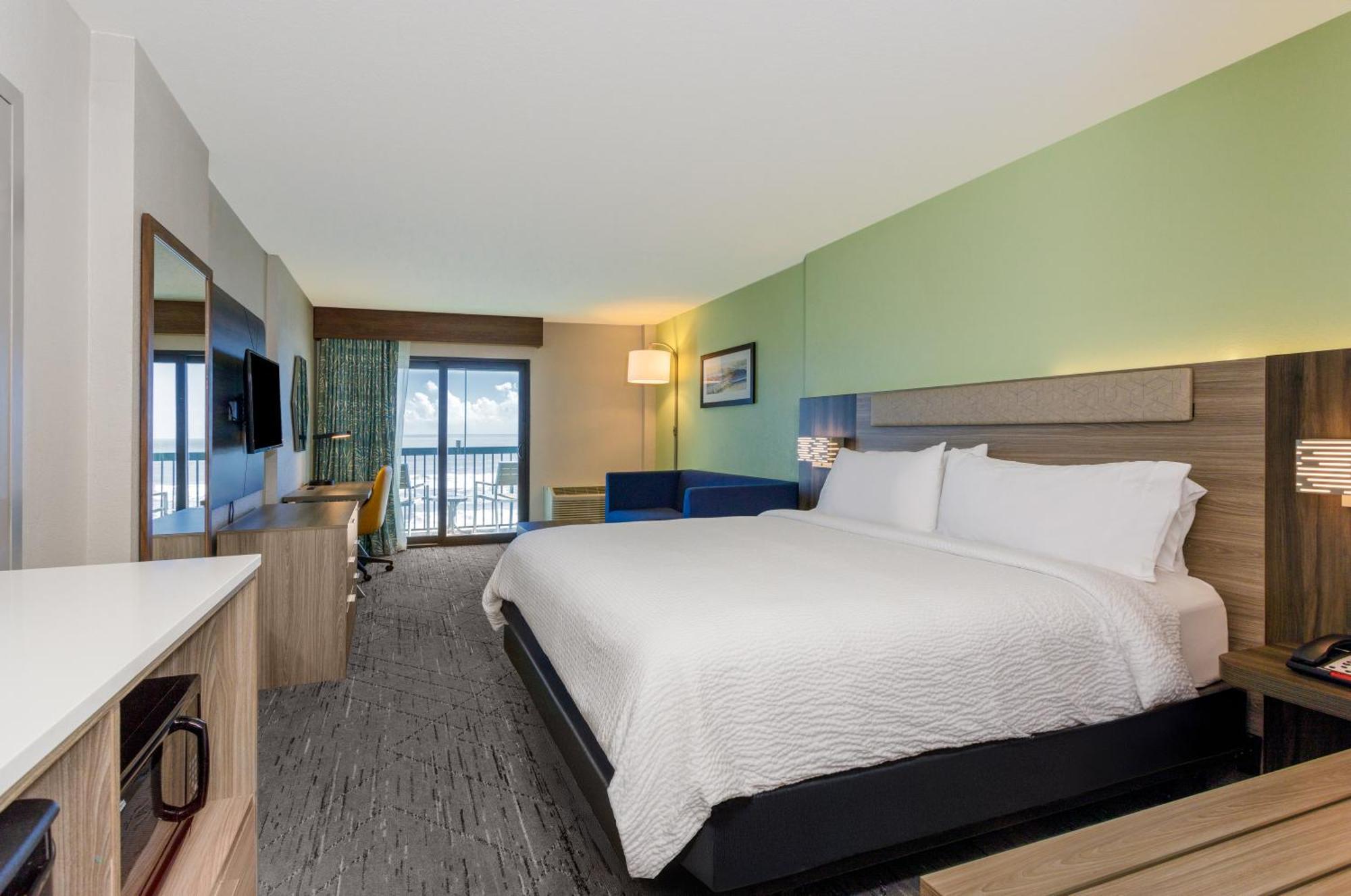 Holiday Inn Express & Suites Oceanfront Daytona Beach Shores By Ihg Extérieur photo