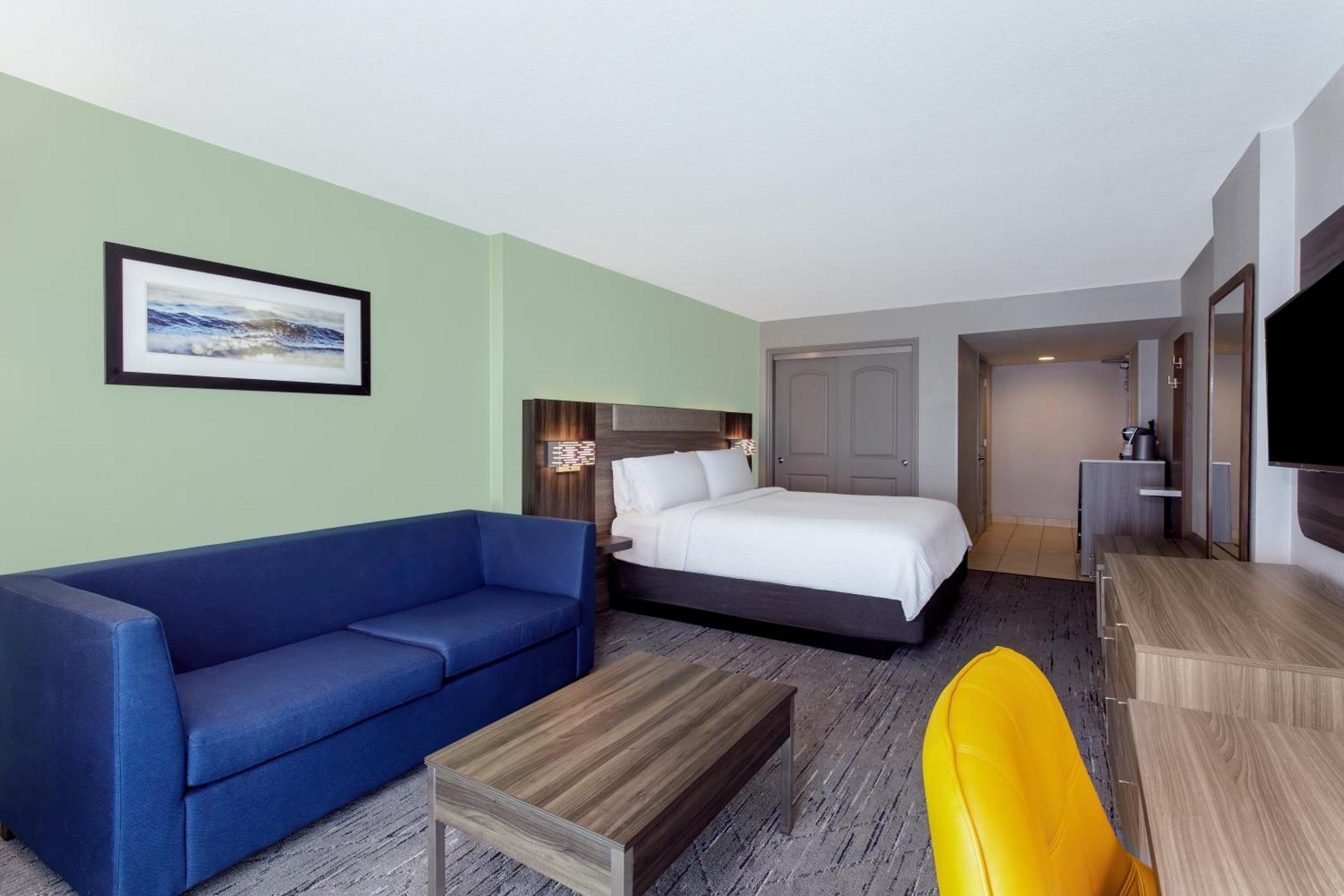 Holiday Inn Express & Suites Oceanfront Daytona Beach Shores By Ihg Extérieur photo